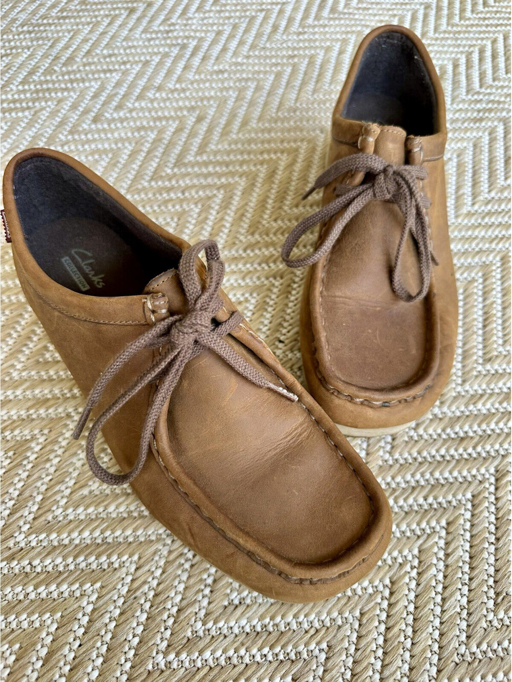 Clarks Collection Women’s Brown Leather 8.5 M Flat